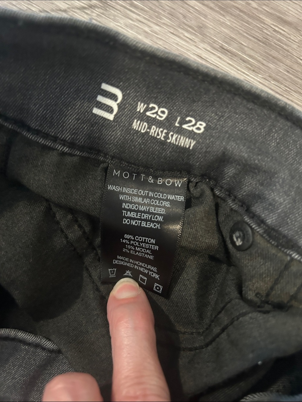 Mott & Bow Women's Black Skinny Jeans sz 29 - Picture 3 of 7